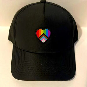NWOT Double Heart Baseball Hat